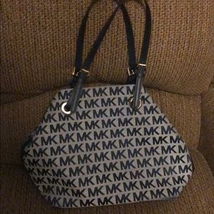 Michael Kors shoulder purse